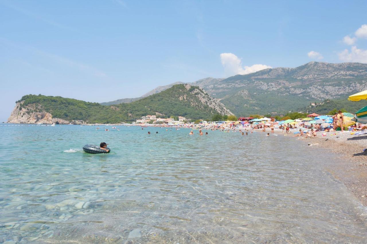 Apartments Siljak Petrovac Buitenkant foto