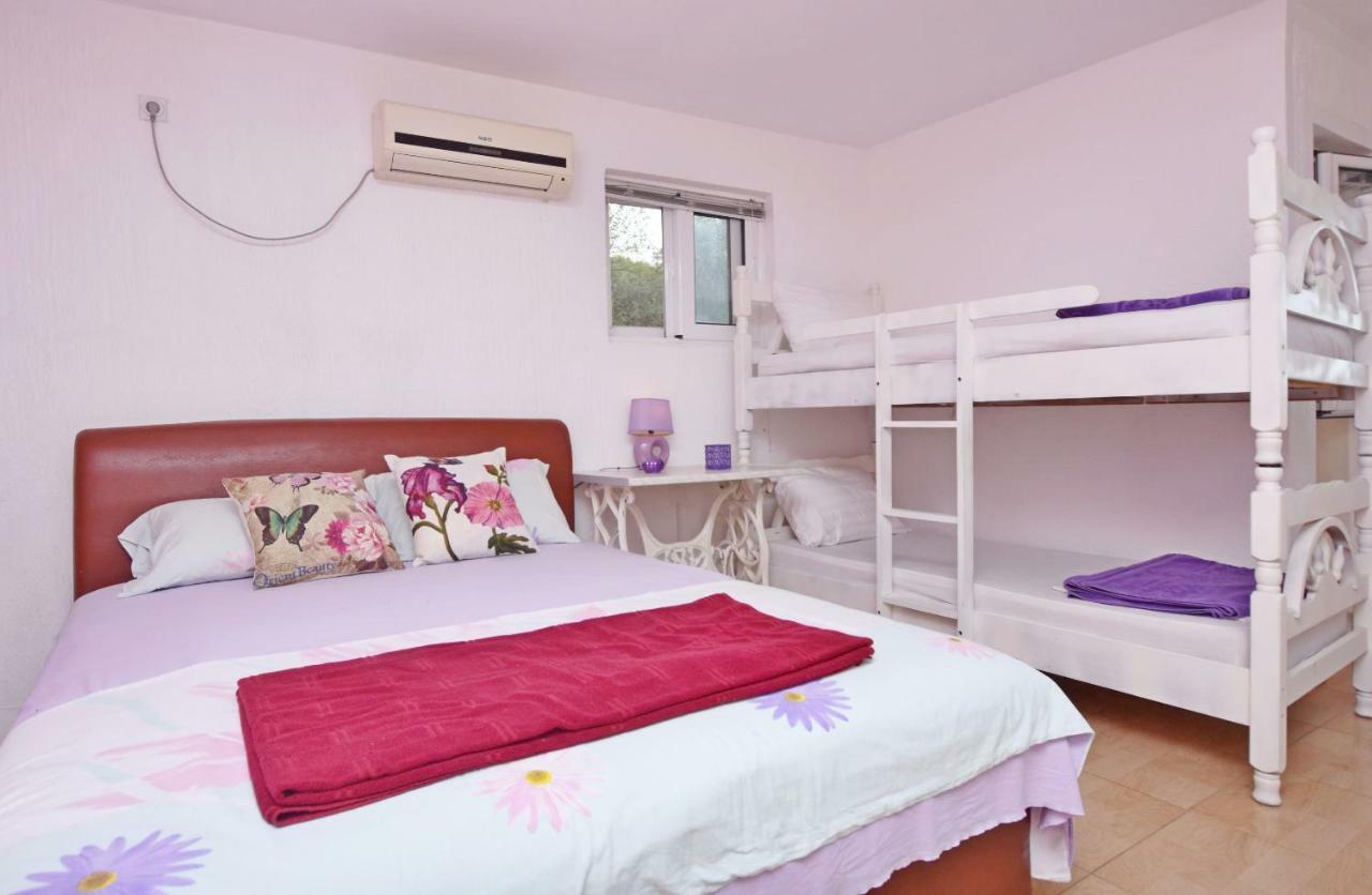 Apartments Siljak Petrovac Buitenkant foto