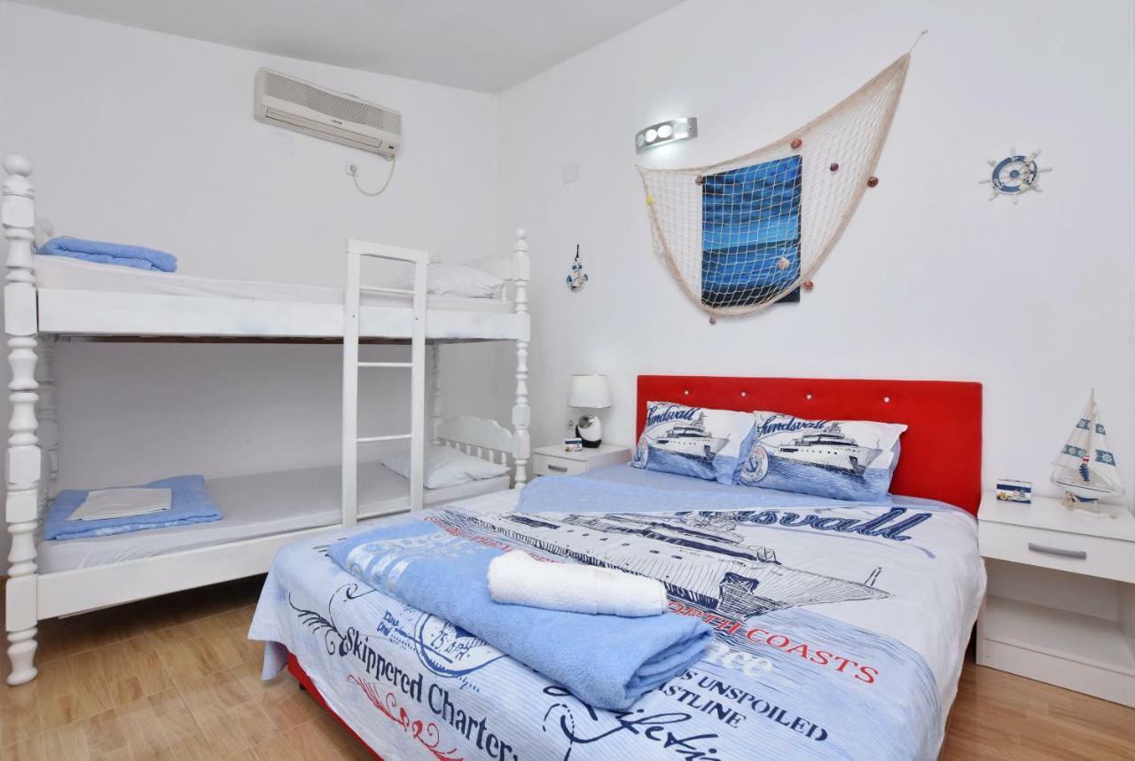 Apartments Siljak Petrovac Buitenkant foto