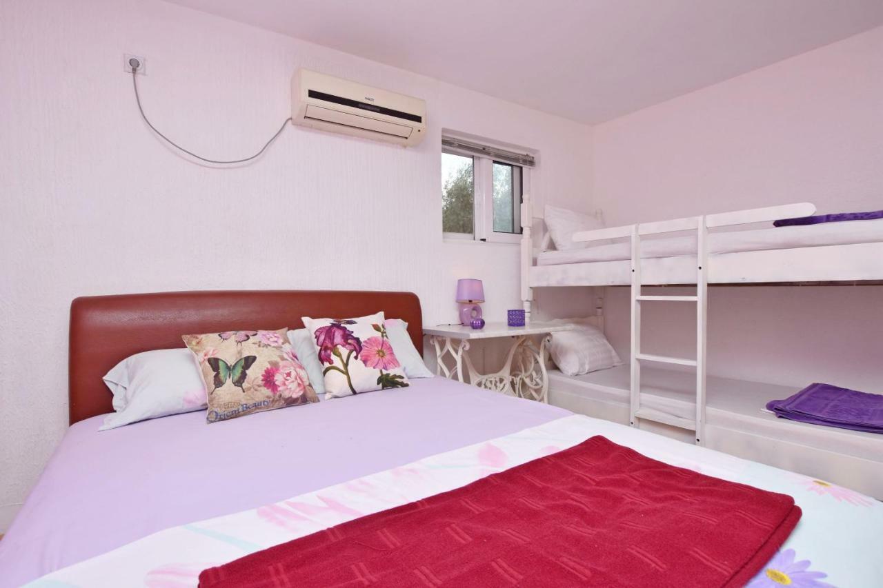 Apartments Siljak Petrovac Buitenkant foto