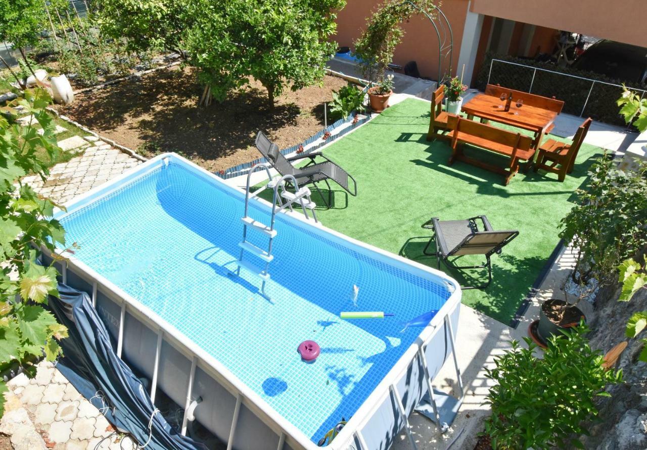 Apartments Siljak Petrovac Buitenkant foto