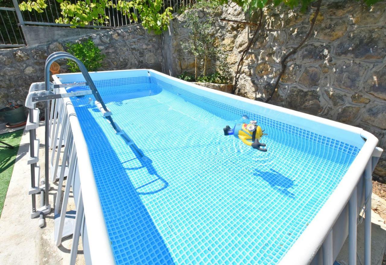 Apartments Siljak Petrovac Buitenkant foto